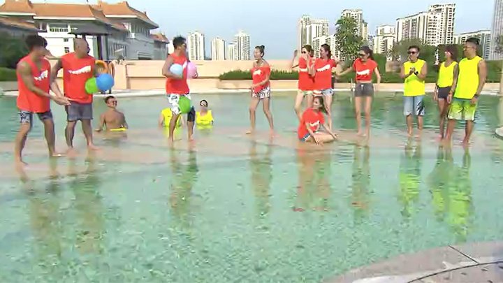 瘋狂夏水禮 第 5 集
歌星藝員爆發潛能