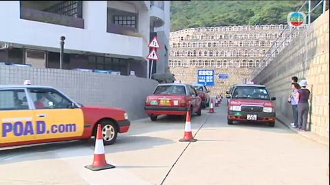 有市民批評柴灣墳場附近交通安排混亂