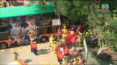 柴灣嚴重車禍 3死56傷 柴灣嚴重車禍 3死56傷