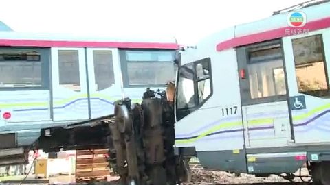 塘坊村站輕鐵出軌 62人傷