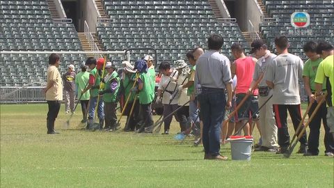 大球場草地質素欠佳 曼聯取消公開操練