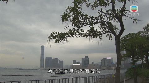 晚間考慮是否需改發三號強風信號