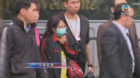 【現場】疑被虐印傭Erwiana抵港助查