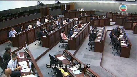 不信任議案遭否決 被斥無信吳亮星指無愧 不信任議案遭否決 被斥無信吳亮星指無愧