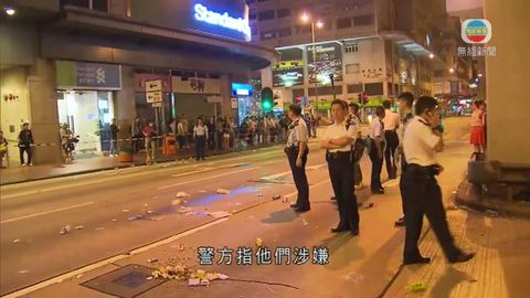 反政改集結8人被捕  數十人圍警署阻採訪