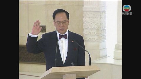 盼港人形容其為清官 曾蔭權:問心無愧 盼港人形容其為清官 曾蔭權:問心無愧