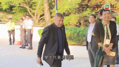 梁智鴻卸任後港大校委會召開首次例會