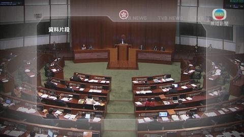 曾鈺成宣布財政預算案後續審版權草案