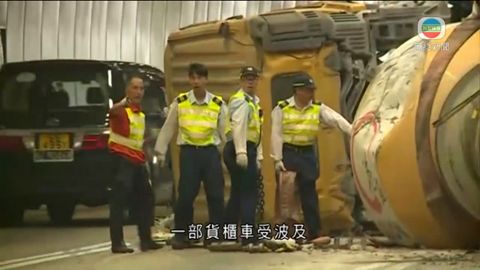大欖隧道田螺車失事 往元朗方向中快線封閉