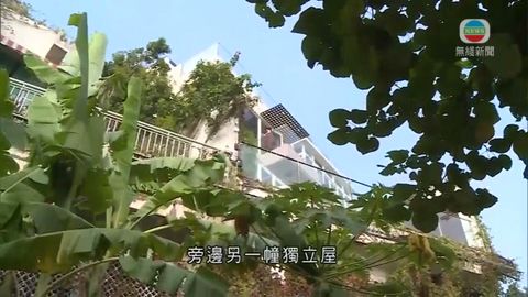 屯門大欖兩獨立屋遭爆竊 警員到場調查