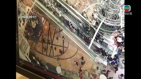 朗豪坊電梯意外 機電署指三條驅動鏈斷裂