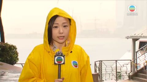 [現場]轉發黃雨警告雨勢減弱 市民外出行程未受影響