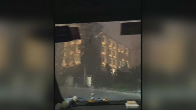 澳門氣象局晚上9時10分發出紅色暴雨警告
