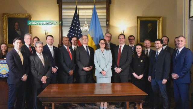 U.S. and Ukraine signed minerals deal U.S. and Ukraine signed minerals deal