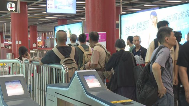 港鐵:電力供應已恢復 將軍澳綫全綫列車服務逐步回復正常 港鐵:電力供應已恢復 將軍澳綫全綫列車服務逐步回復正常