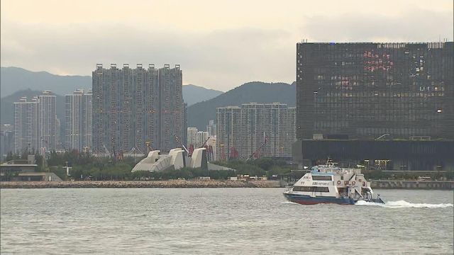 Fung-wong weakened and Standby Signal No. 1 will remain in force during the day