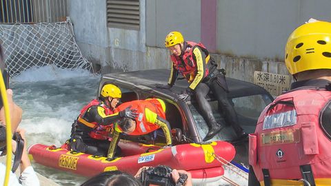 Fire Services Department holds event to share experience in aquatic rescue operations