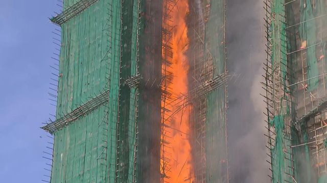 Level 4 fire in Tai Po with many believed to be trapped