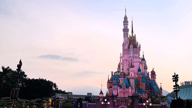 迪士尼夜間多媒體匯演暫停至12月7日