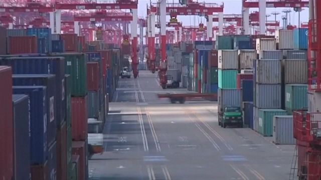 寧波舟山港年集裝箱吞吐量 首次突破4000萬標準箱 寧波舟山港年集裝箱吞吐量 首次突破4000萬標準箱