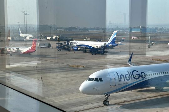 印度靛藍航空IndiGo未配合機組工時新規航班大亂　政府跟進調查