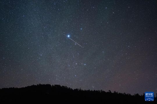 回望2025‧環球圖輯｜年度天象盛宴　雙子座流星雨迎來極大期