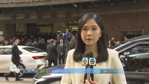 宏福苑五級火．現場｜有大埔居民冀為何偉豪送行　陸續有消防員作最後致敬