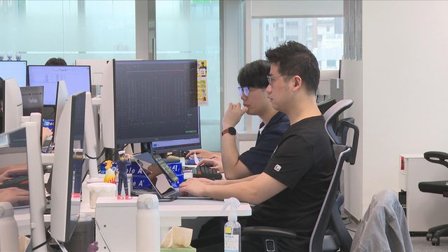 港股造好一度逼近25700點關口　醫藥股有支持