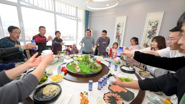 節慶新歲飲飲食食聚會多　要留意油脂過量風險｜延伸閱讀