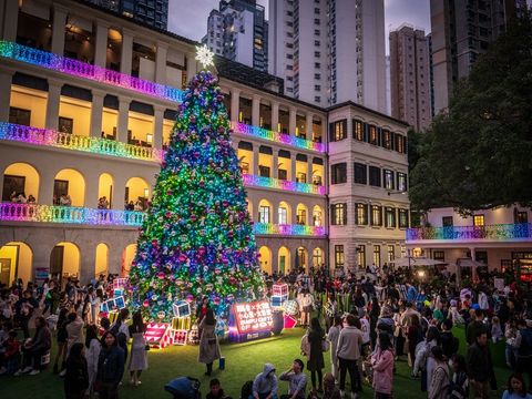 聖誕好去處2025｜全港聖誕市集燈飾活動推介　巨型聖誕樹/飄雪/主題慶典｜一文看清