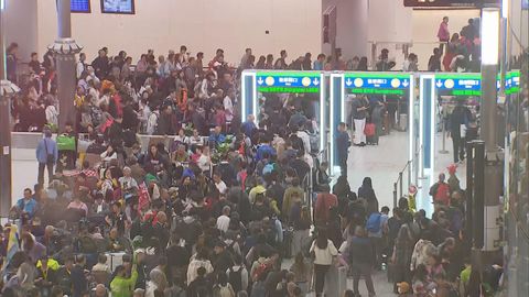 聖誕節｜不少市民參加高鐵團返內地　西九龍站一度實施人流管制