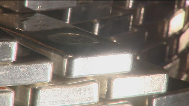 現貨銀價再創新高　並首次升穿盎司79美元
