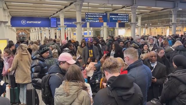 Channel Tunnel partially reopens but Eurostar still affected