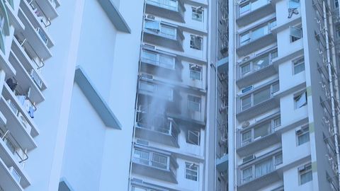 石硤尾單位起火冒煙一死六人不適　居民透露有消防喉無水出