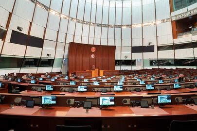 立法會主席薪酬比議員多一倍　即睇主席權利與責任｜延伸閱讀