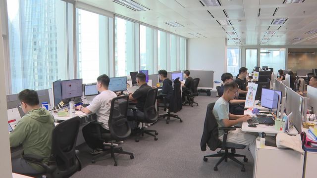 港股缺乏方向上午高低波幅不足200點　金礦股造好