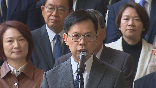 陳振英、何君堯分別任新一屆立法會內會正副主席