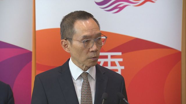 Gov't withdraw Silver Bauhinia Star from Carlson Chan over bottled water issue