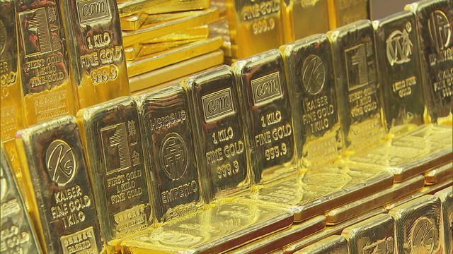 金價及銀價續創新高 現貨金價亞洲市升穿4840美元一盎司 金價及銀價續創新高 現貨金價亞洲市升穿4840美元一盎司