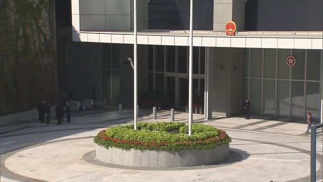 有會計師行料政府本財年將錄盈餘