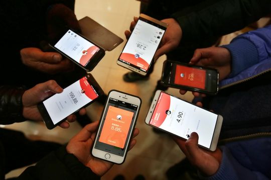 用AI搶紅包　科網巨企趁新春派錢吸客｜附各平台派紅包詳情