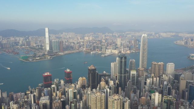 上季本港超級豪宅成交僅次於迪拜|財經‧延伸閱讀 上季本港超級豪宅成交僅次於迪拜|財經‧延伸閱讀