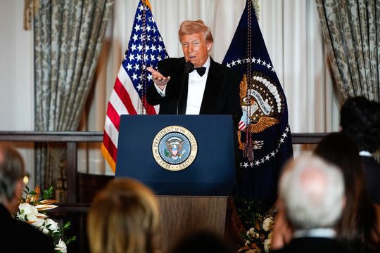 分析:特朗普三日三事震驚世界 與內塔尼亞胡閉門會晤聚焦伊朗投下更多不確定性 分析:特朗普三日三事震驚世界 與內塔尼亞胡閉門會晤聚焦伊朗投下更多不確定性