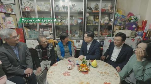 CE makes community visit in Yau Ma Tei ahead of Lunar New Year