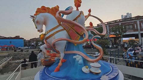 Feeling the horse theme in Quanzhou in Fujian