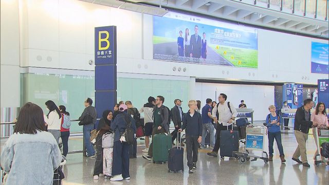 春節黃金周訪港旅客按年升一成四　酒店入住率普遍達九成