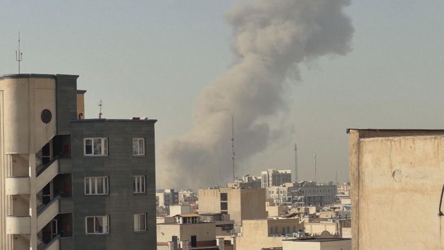 美國以色列襲擊伊朗|聯合空襲加劇混亂 武力難解決核問題|即睇中國官媒評論 美國以色列襲擊伊朗|聯合空襲加劇混亂 武力難解決核問題|即睇中國官媒評論