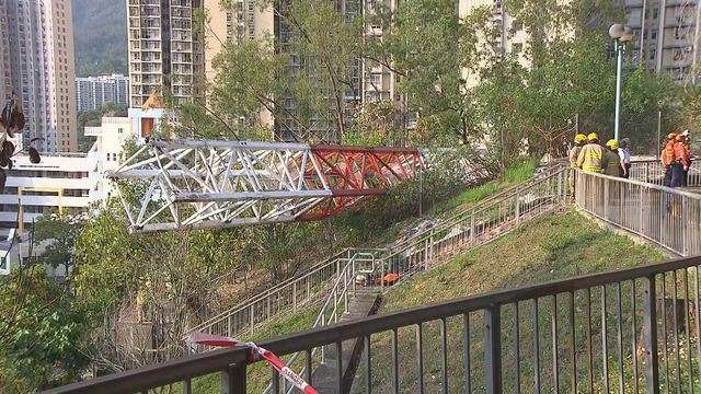 Tower crane collapse at Kwai Shing construction site leaves one dead, several injured