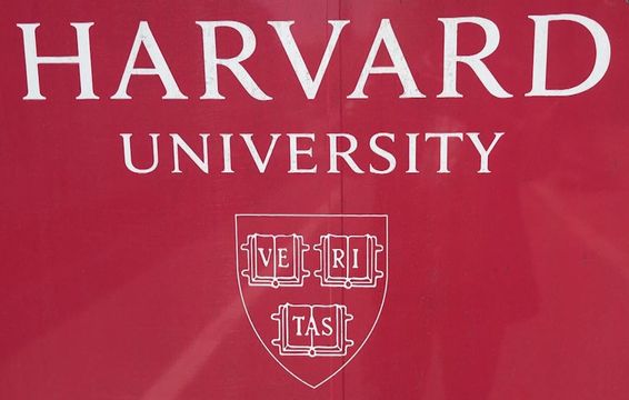 美國政府控告哈佛大學違反民權法 尋求停止資助校方 美國政府控告哈佛大學違反民權法 尋求停止資助校方