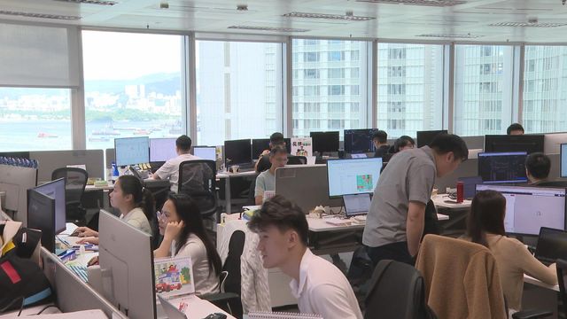 港股曾跌逾700點　見去年八月初以來低位